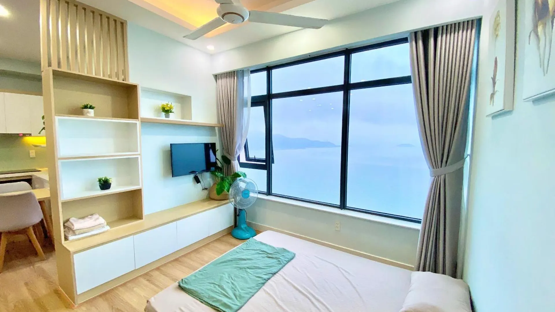 Homestay Seaview Nha Trang - Host By Tung Nguyen - Book Tour & Full Service