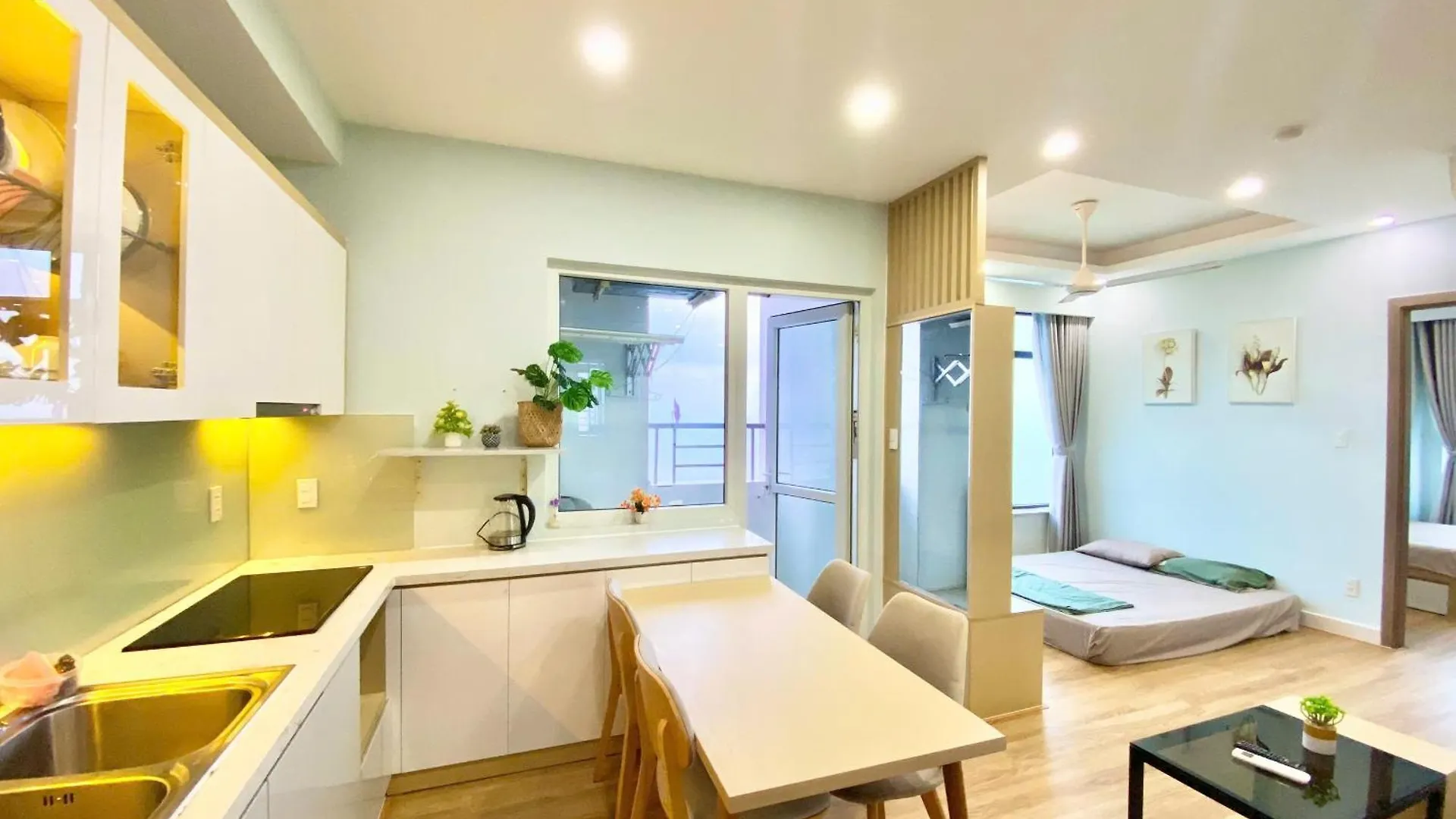 Appartement Homestay Seaview Nha Trang - Host By Tung Nguyen - Book Tour & Full Service