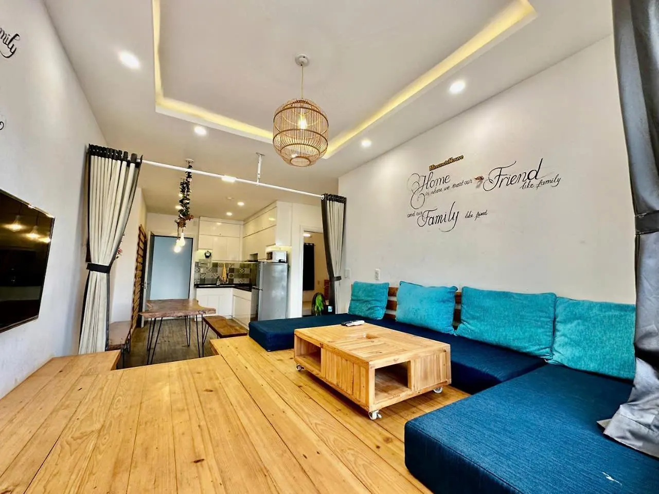 Homestay Seaview Nha Trang - Host By Tung Nguyen - Book Tour & Full Service