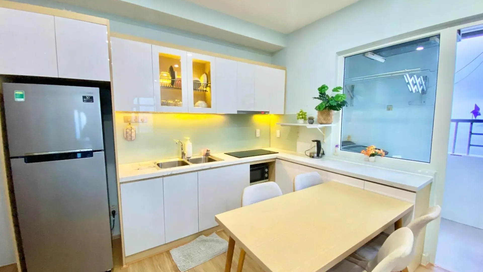 Homestay Seaview Nha Trang - Host By Tung Nguyen - Book Tour & Full Service Apartamento